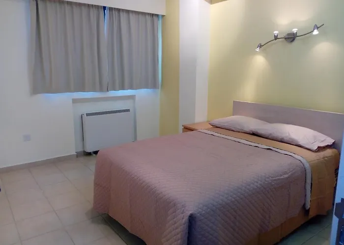 3 Bedroom アパート