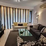3 Bedroom * ニコシア